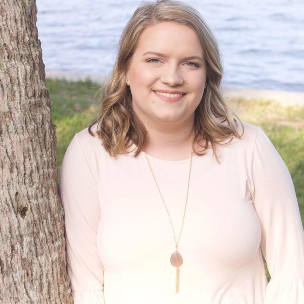 Meet your Posher, Abigail